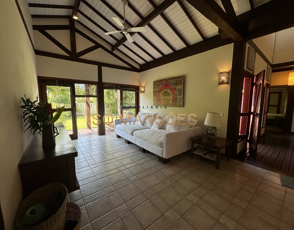 Casa de 213m² à venda no condomínio Altos de Trancoso - Trancoso/BA.