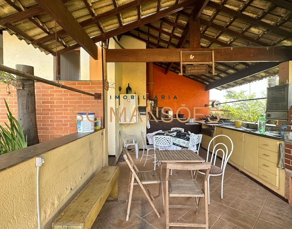 CASA COM EXCELENTE TERRENO DISPONÍVEL PARA VENDA NO CONDOMÍNIO OURO VELHO MANSÕES – NOVA LIMA