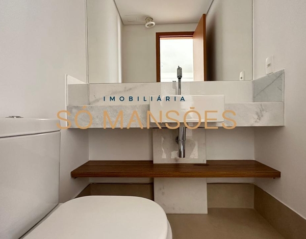 EXCELENTE APARTAMENTO COM 163M² DISPONÍVEL PARA VENDA NO BAIRRO VALE DO SERENO. 