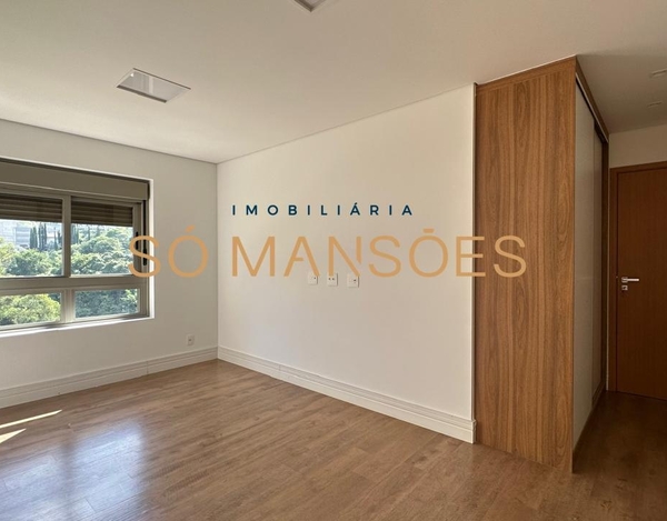 EXCELENTE APARTAMENTO COM 163M² DISPONÍVEL PARA VENDA NO BAIRRO VALE DO SERENO. 