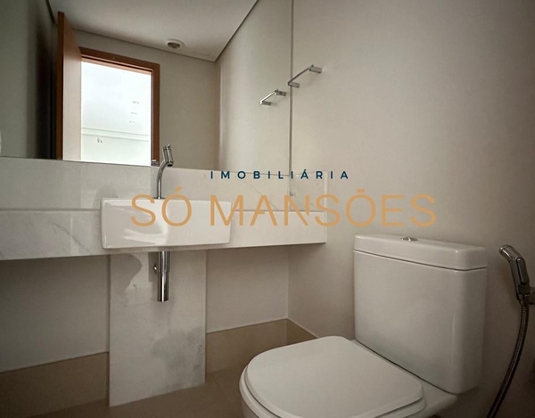 EXCELENTE APARTAMENTO COM 163M² DISPONÍVEL PARA VENDA NO BAIRRO VALE DO SERENO. 