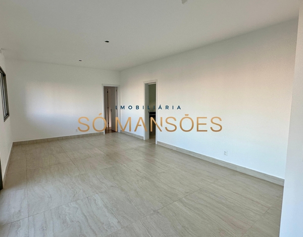 OPORTUNIDADE ÚNICA: APARTAMENTO DE 126M² NO VALE DO SERENO.