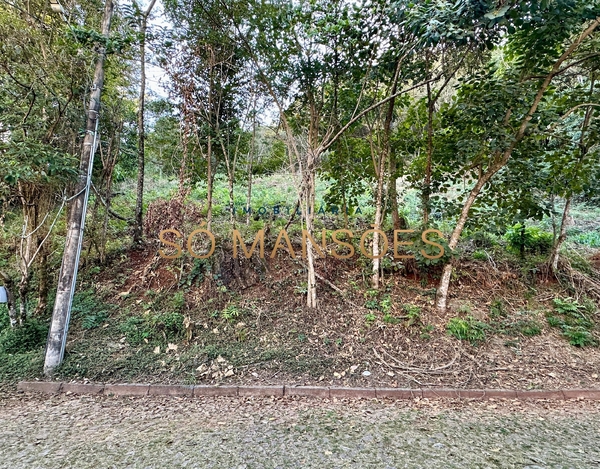 LOTE DE 3.467M² EM ACLIVE COM PROJETO APROVADO E VISTA PANORÂMICA À VENDA NO VILLE DE MONTAGNE