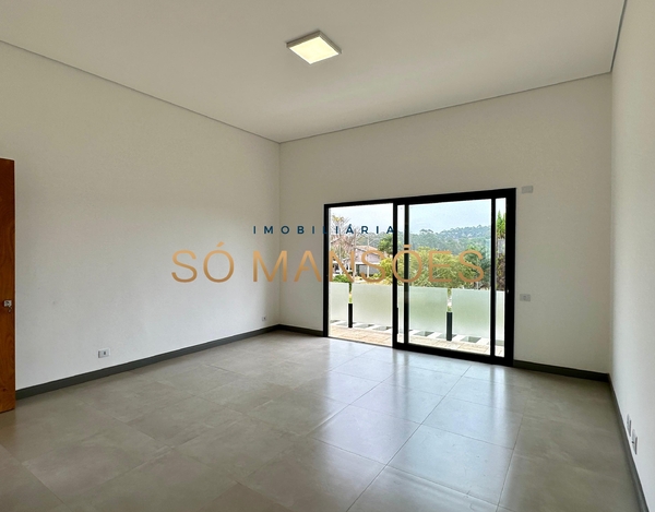 EXCELENTE CASA DE 286M² À VENDA NO ALPHAVILLE LAGOA DOS INGLESES.