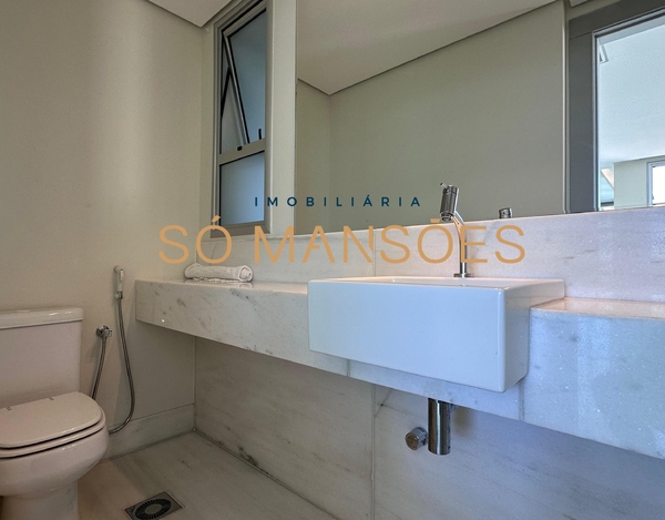 EXCELENTE COBERTURA TOP HOUSE COM LINDA VISTA E ÓTIMA LOCALIZAÇÃO NO VILA DA SERRA