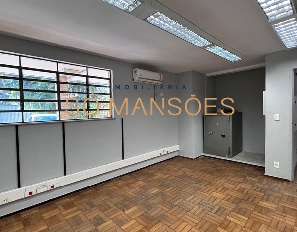 CASA COMERCIAL COM EXCELENTE LOCALIZAÇÃO À VENDA NO BAIRRO CIDADE JARDIM