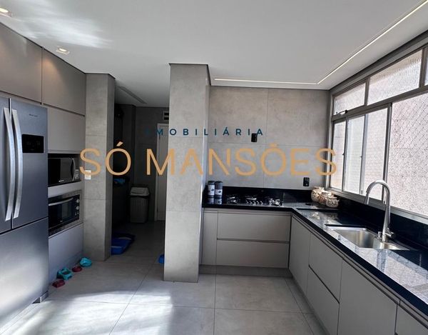 Cobertura de 440 m² à Venda no Santo Agostinho