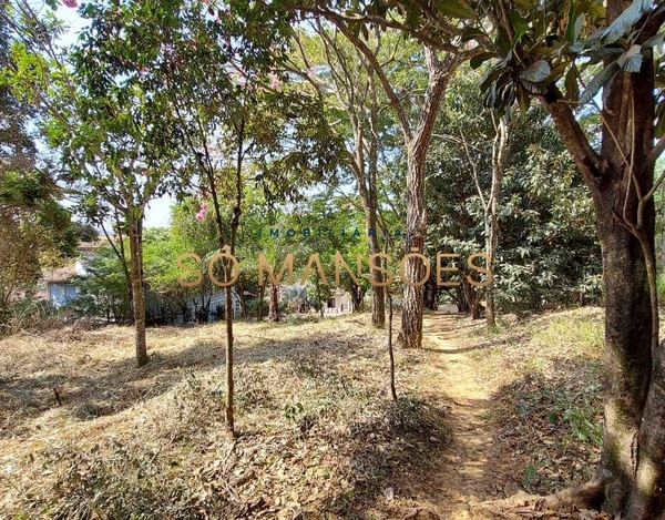 Lote de 765m² no Condomínio Veredas das Geraes com Projeto em Aprovação