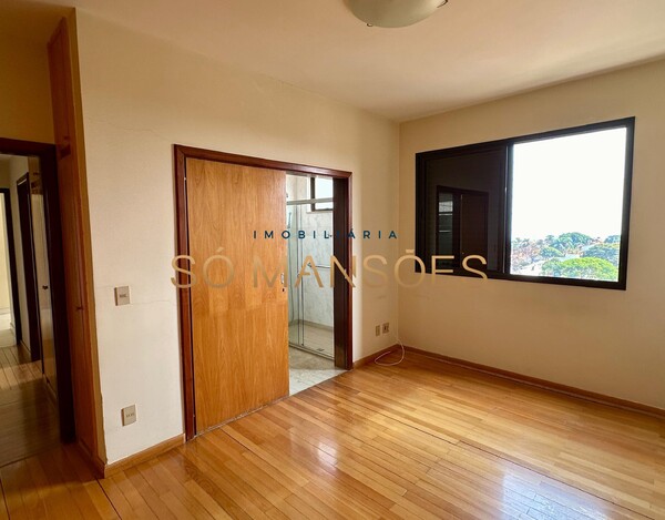 Apartamento de 160m² à venda no Belvedere.