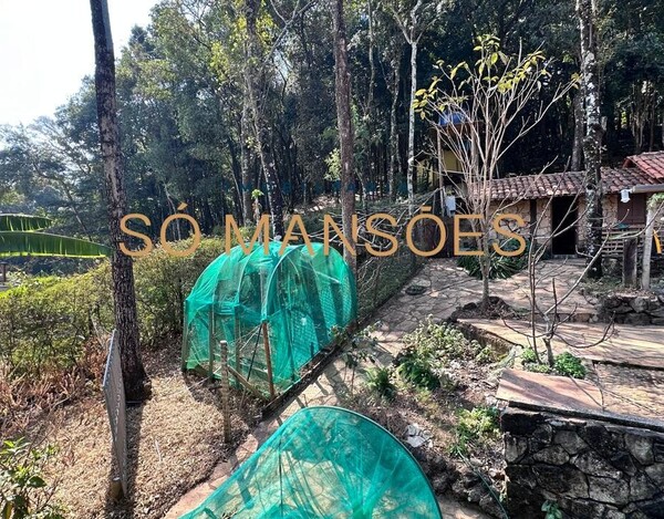 CASA A VENDA NO RETIRO DO CHALÉ / BRUMADINHO