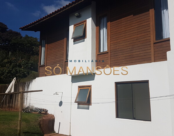 Casa de 304m² à venda no  Condomínio Veredas das Geraes.