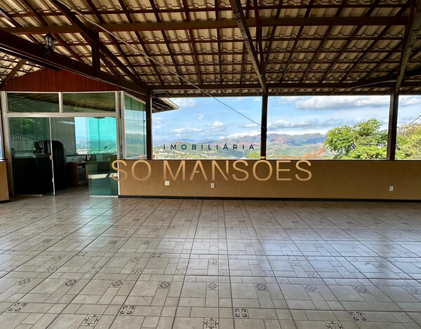 Casa com 389m² à venda no condomínio Veredas das Geraes.