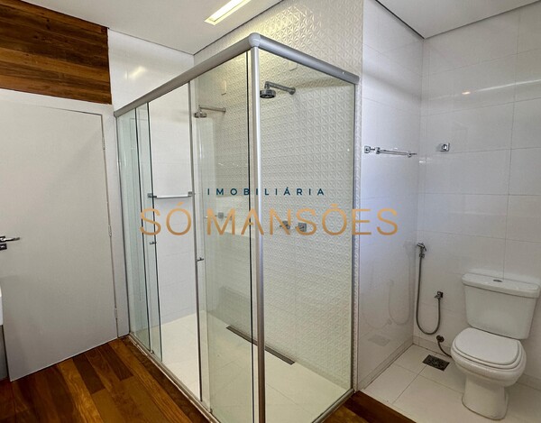 Casa de 234m² para venda ou locação no condomínio Quintas do Sol.