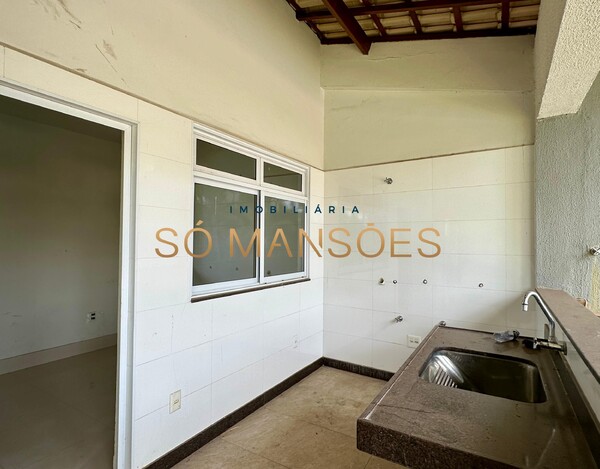 Casa de 546m² à venda no Bairro Bandeirantes - Pampulha.