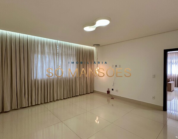 Casa de 546m² à venda no Bairro Bandeirantes - Pampulha.