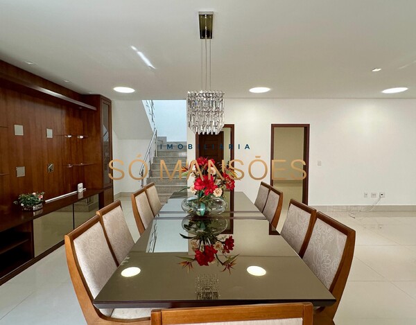 Casa de 546m² à venda no Bairro Bandeirantes - Pampulha.