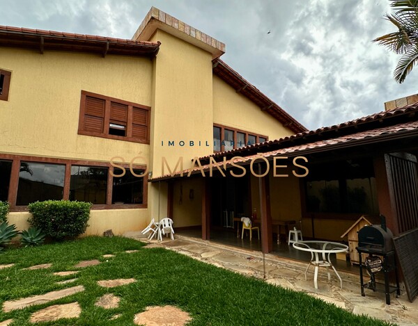 Casa de 689m² à venda no Mangabeiras - BH/MG.