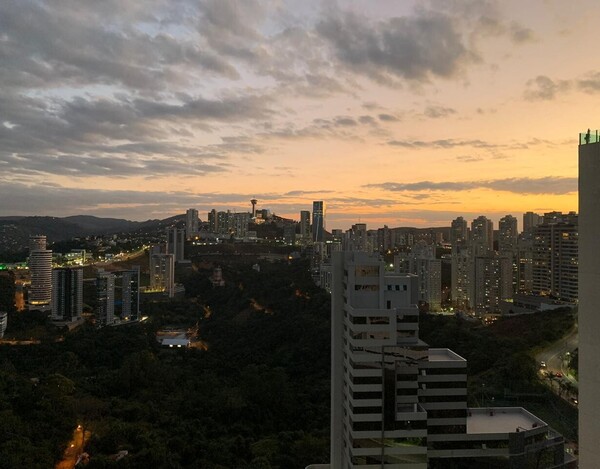 APARTAMENTO A VENDA NO VILA DA SERRA  NOVA LIMA MG