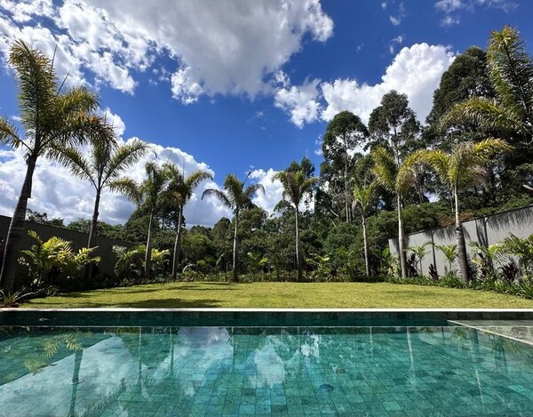 CASA A VENDA NO ALPHAVILLE LAGOA DOS INGLESES RESIDENCIAL COSTA LAGUNA