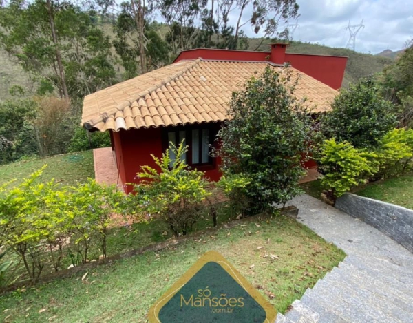 EXCELENTE CASA À VENDA